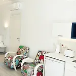 Olosuites Apartment