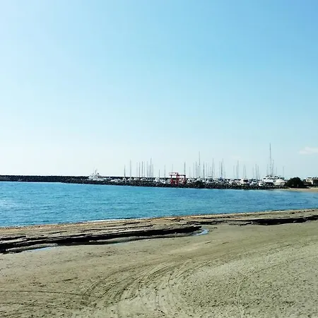 Olosuites Apartman Limassol