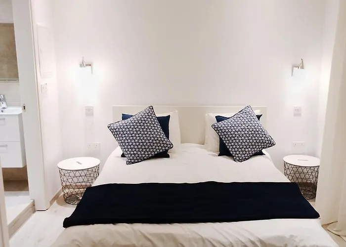 Daire Olosuites Limasol