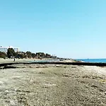 Apartament Olosuites Limassol