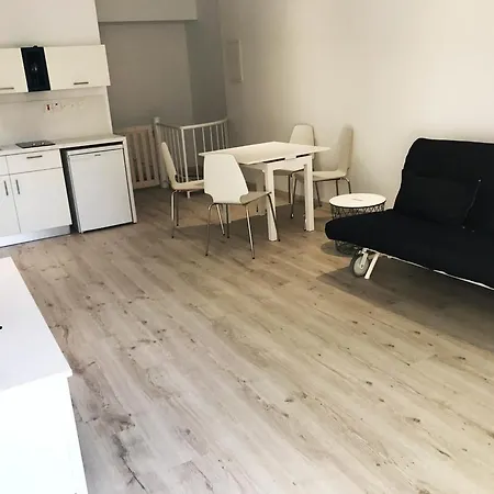 Apartment Olosuites Limassol